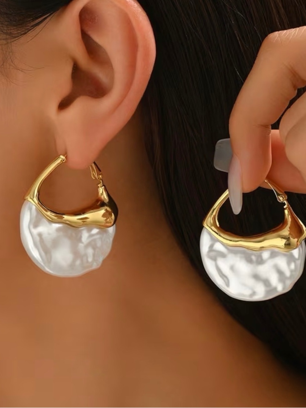 Anthropologie Gold Tone Pearlescent Hoop Earrings Statement Bridal Jewelry NWOT - Picture 5 of 5